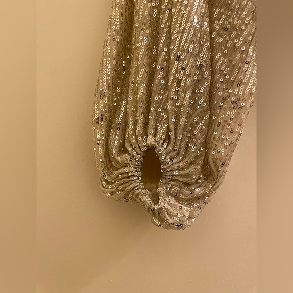 NWOT Free People Silver Sequin Flowy Tie Back Crop Top Size XS - Picture 7 of 9